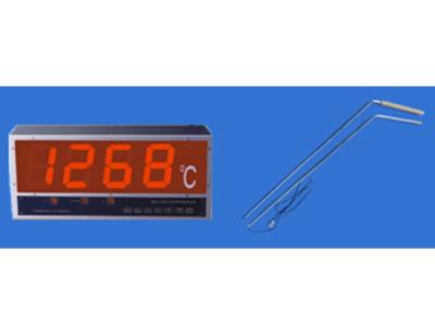 W600壁挂式大屏熔炼测温仪